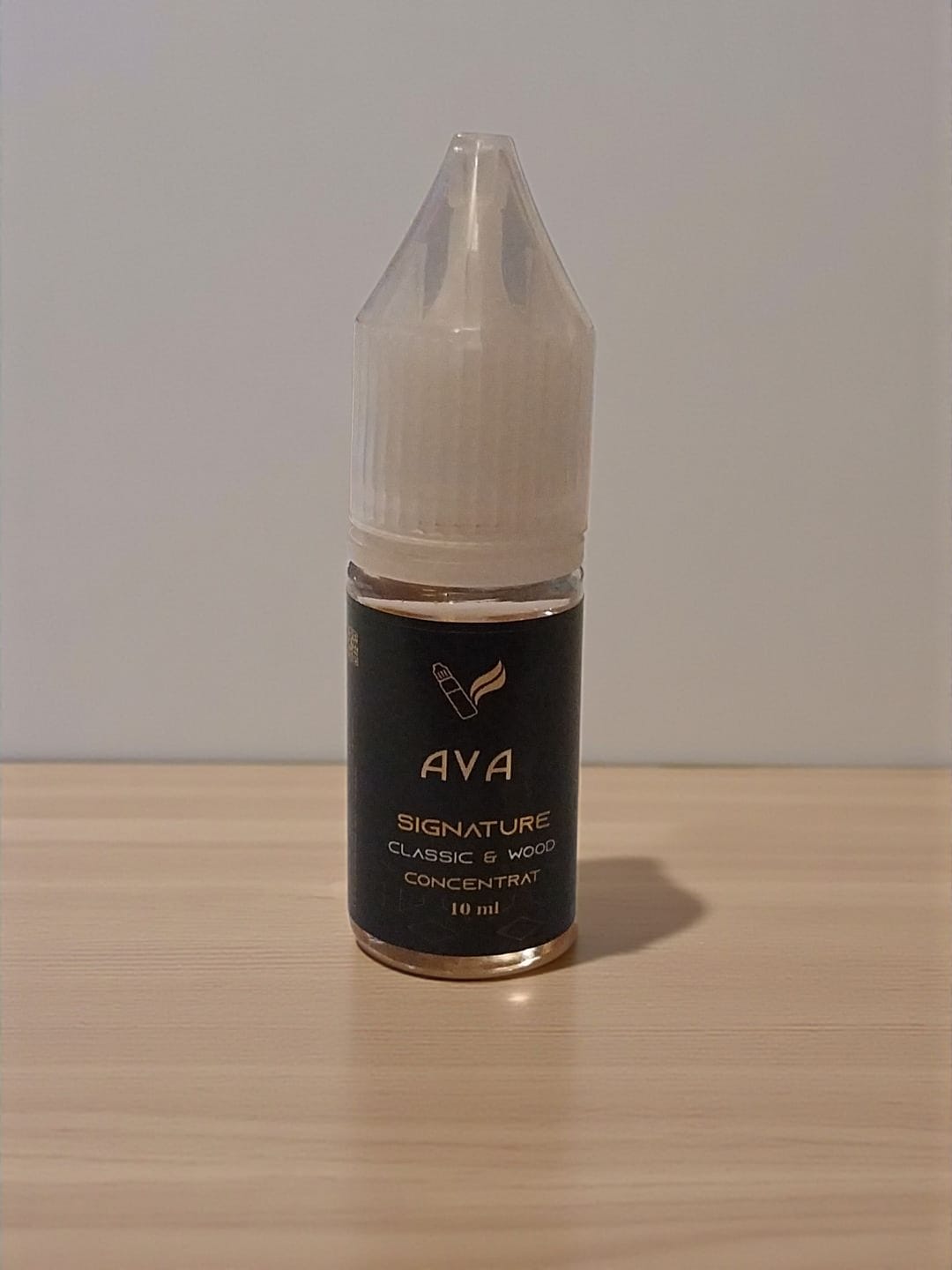 CLASSIC WOOD – Eleganță atemporală în note lemnoase!